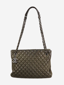 Chanel Khaki green 2014 quilted chain shoulder bag