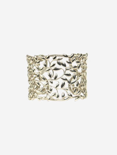 Silver floral cutout detail bangle Bracelets Tiffany & Co. 