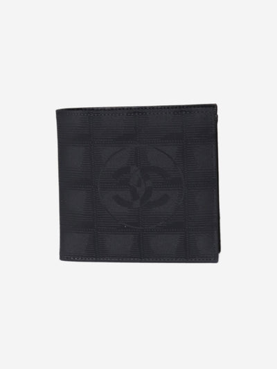 Black 2002 CC bi-fold wallet Wallets, Purses & Small Leather Goods Chanel 