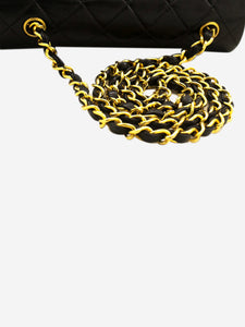 Chanel Black vintage 1989 gold hardware flap