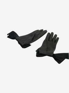 Louis Vuitton Black leather and silk gloves