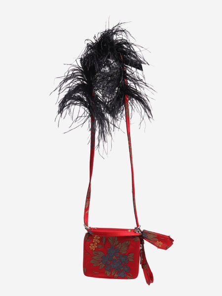 Red floral jacquard crossbody bag alternate image