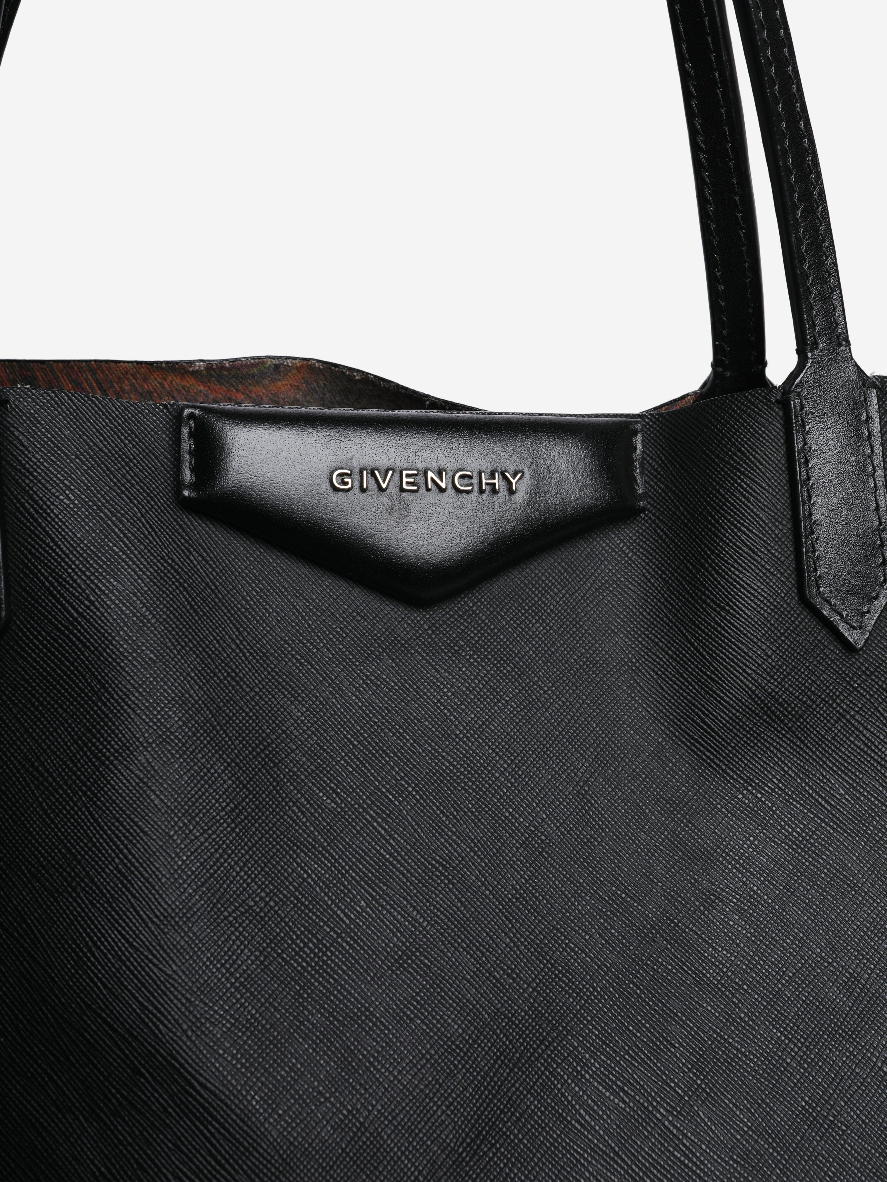 Black leather tote bag Tote Bags Givenchy 