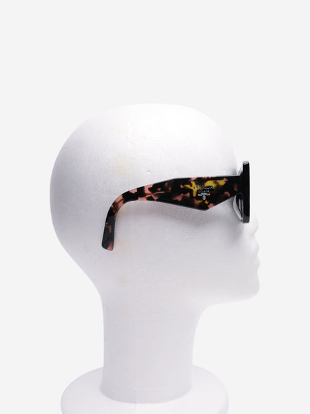 Black square-frame sunglasses alternate image