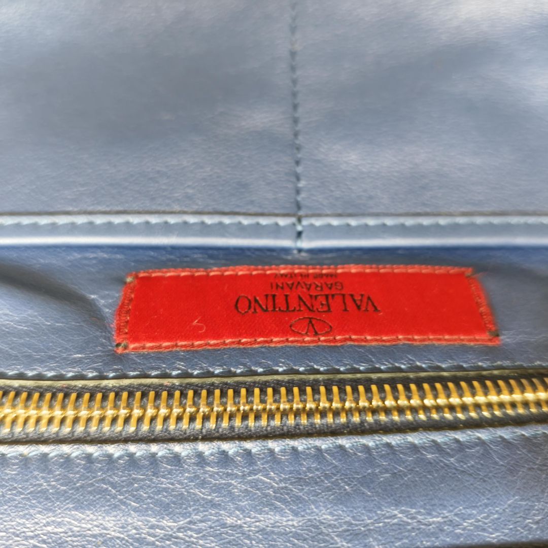 Blue Rockstud leather shoulder bag