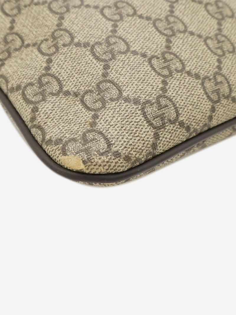 Brown GG Supreme shoulder bag Shoulder bags Gucci 