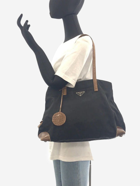 Black Tessuto nylon shoulder bag alternate image