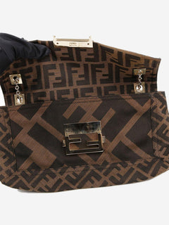 Brown Zucca Baguette bag Shoulder bags Fendi 