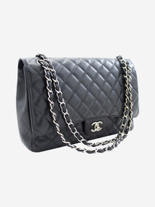 Chanel Black 2009 Caviar leather maxi Classic Single Flap bag