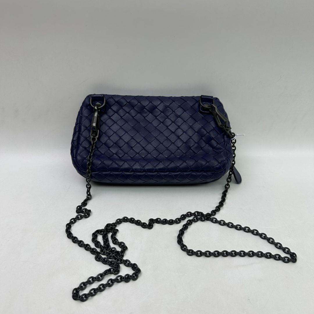 Blue Intrecciato leather crossbody pouch bag