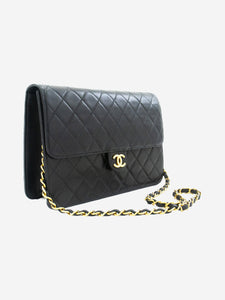 Chanel Black vintage 1996 lambskin shoulder bag