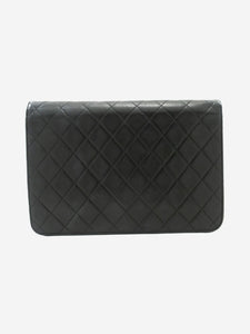 Chanel Black vintage 1996 lambskin shoulder bag