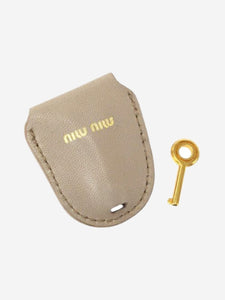 Miu Miu Blush Matelassé leather shoulder bag