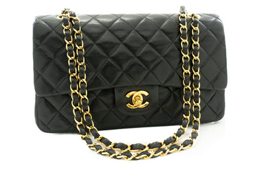 Black 1996-1997 medium Classic double flap bag Shoulder Bag Chanel 