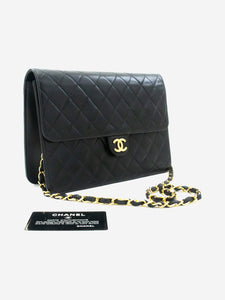 Chanel Black vintage 2000 lambskin shoulder bag