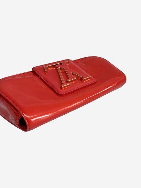 Red Sobe patent clutch alternate image