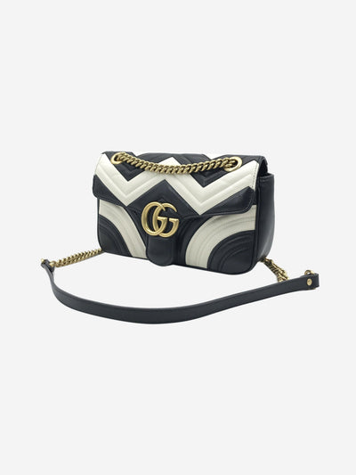 Black and white GG Marmont medium shoulder bag Shoulder bags Gucci 