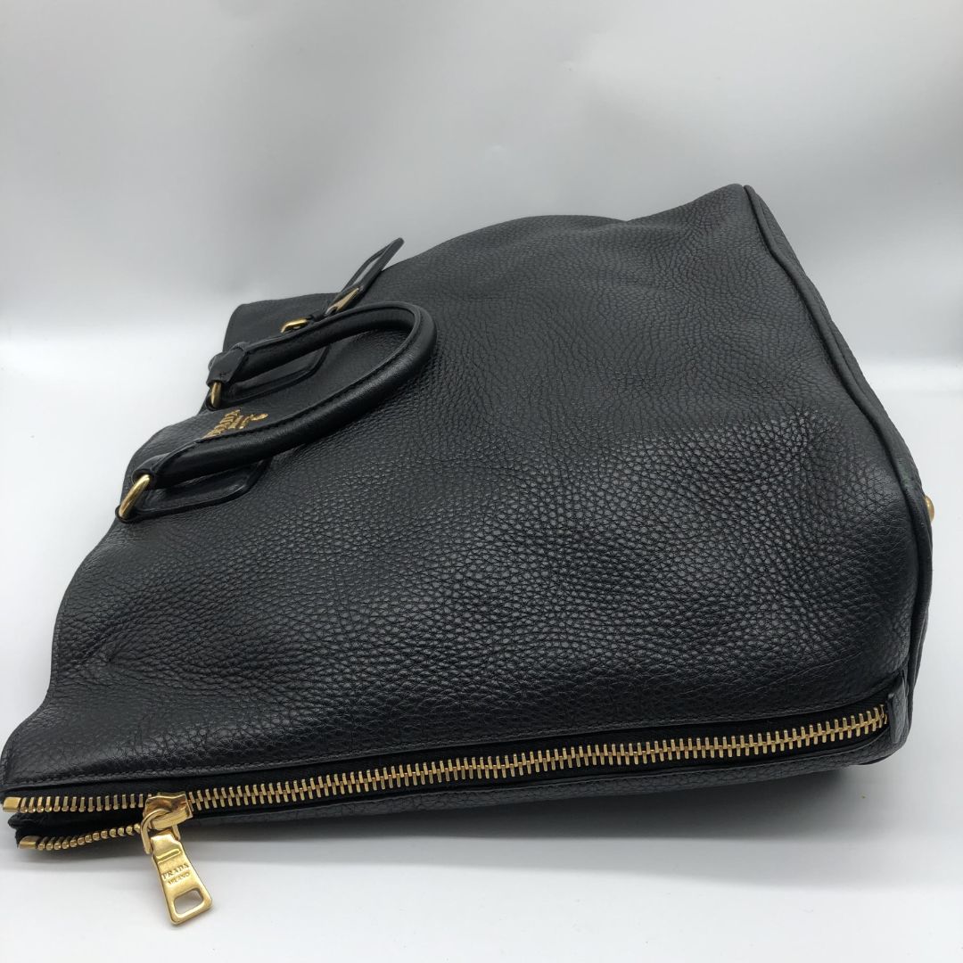 Black Vitello Daino leather Shopping tote bag