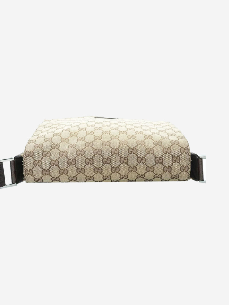 Brown GG canvas messenger bag Shoulder bags Gucci 