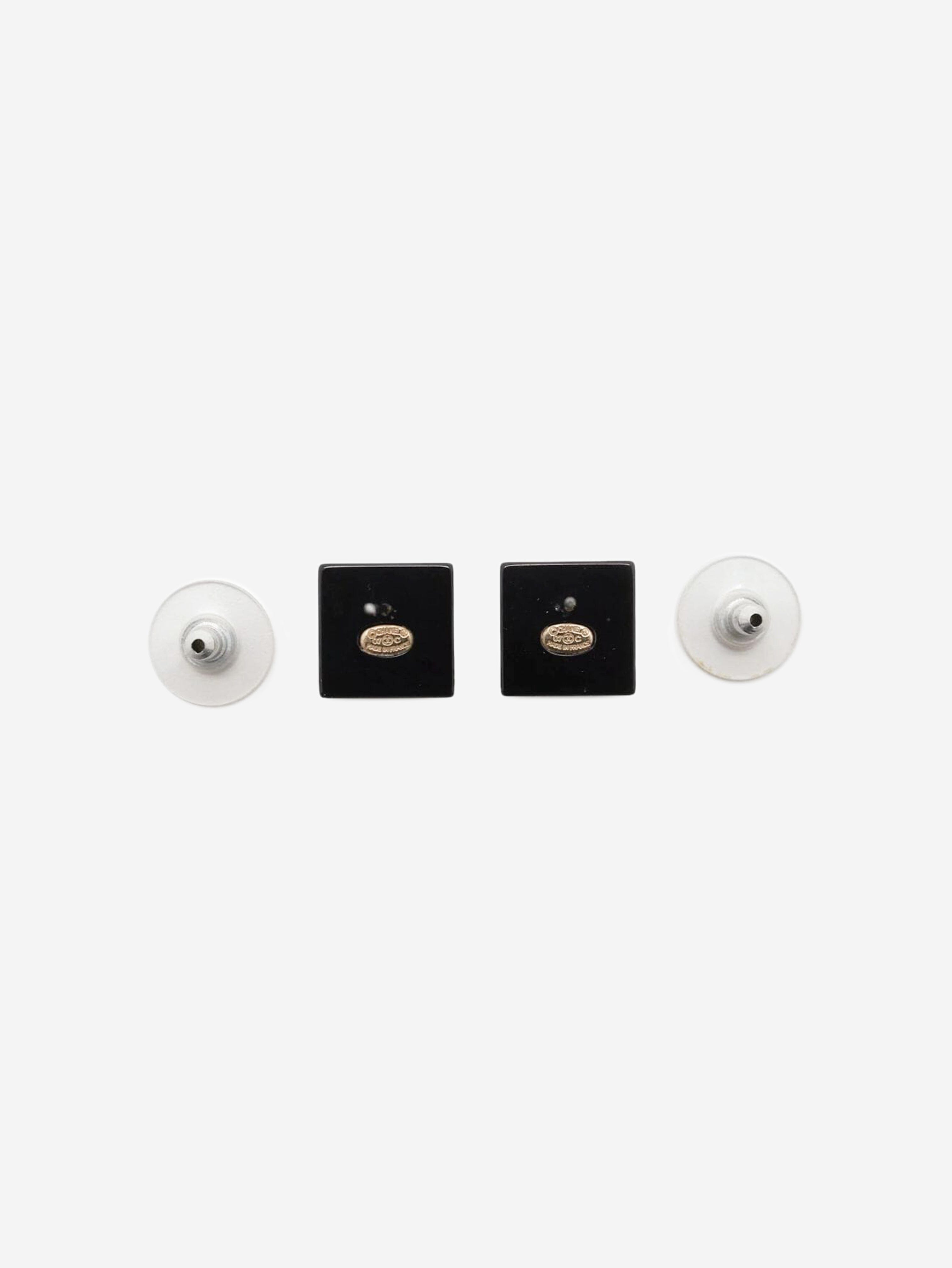 Black CC square stud earrings Earrings Chanel 