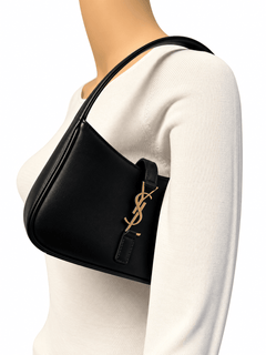 Black leather Le 5 à 7 Mini hobo bag Shoulder bags Saint Laurent 