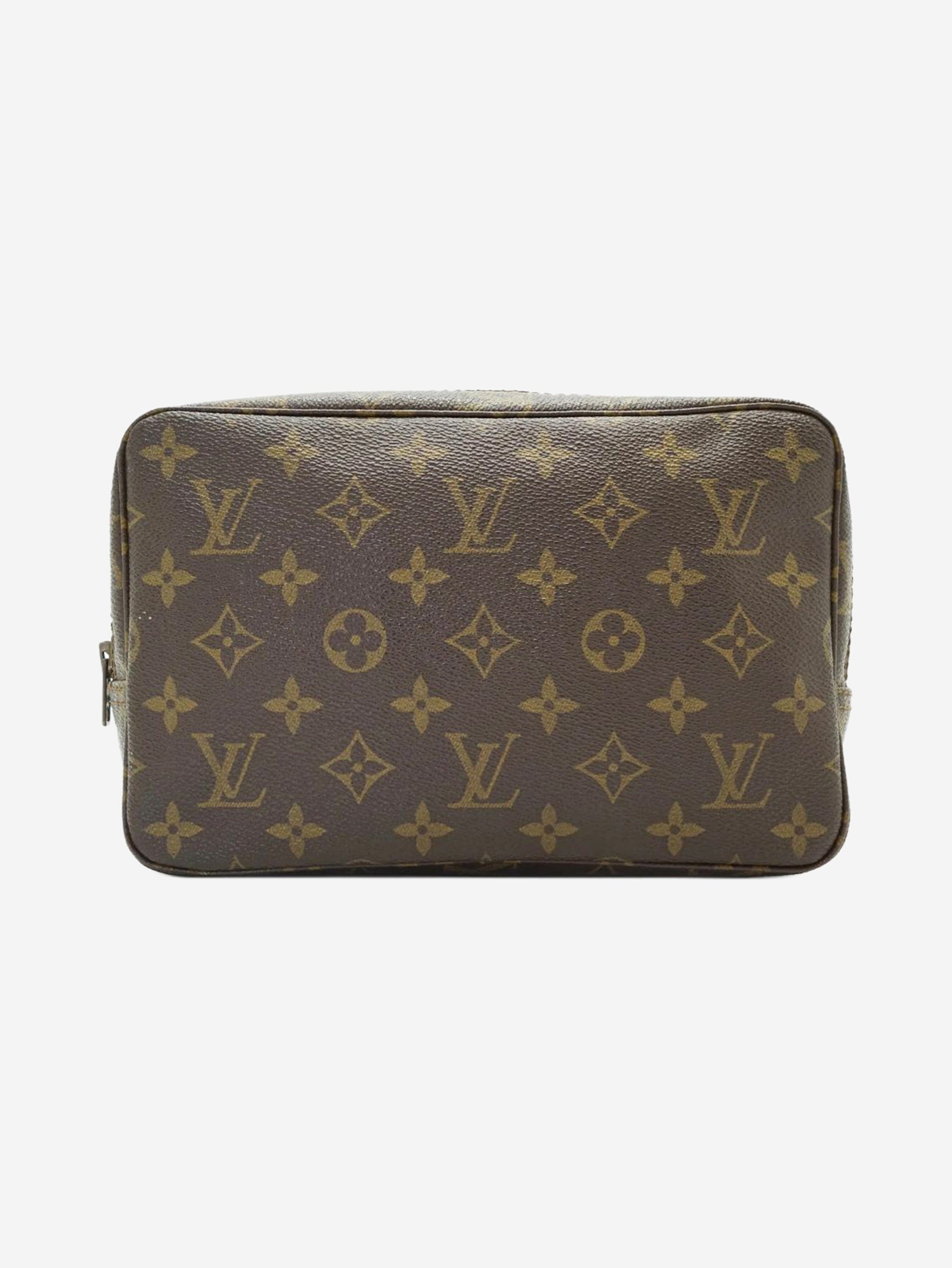 Louis Vuitton モノグラム ヴィンテージ　ポーチ Brown Monogram Trousse Toilette 23 pouch | Sign of the Times