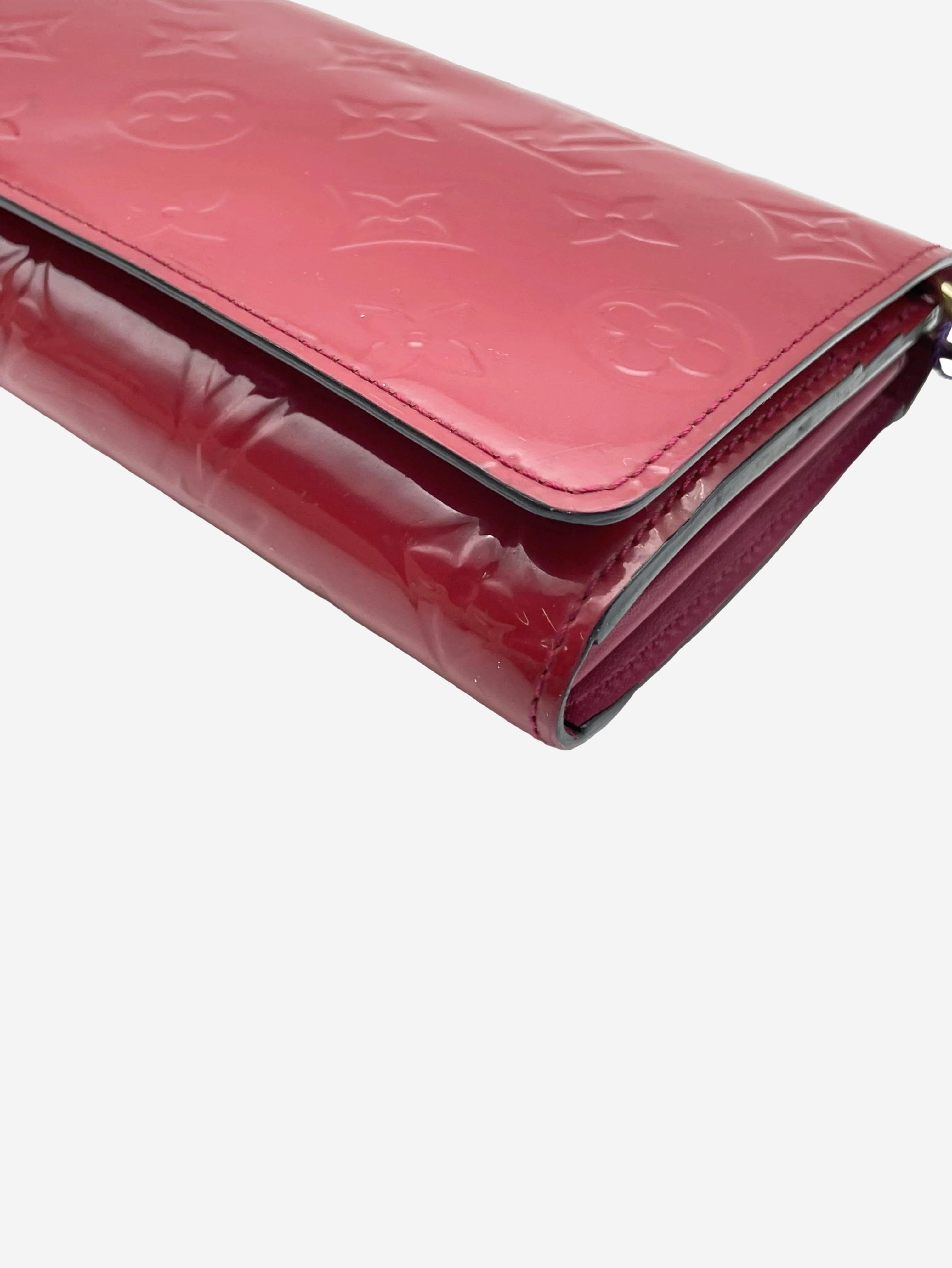 Red Monogram Vernis chain wallet Shoulder bags Louis Vuitton 