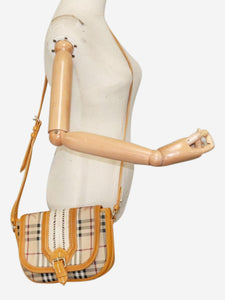 Burberry Burberry Brown BURBERRY Nova Check Shoulder Bag PVC Leather Beige Gold Yellow Brown Auth 95338 - size
