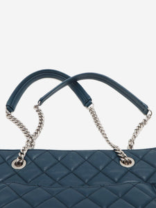 Chanel Navy 2017 caviar leather GST Tote bag