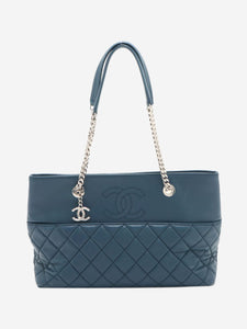 Chanel Navy 2017 caviar leather GST Tote bag