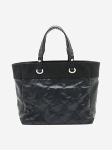 Chanel Black 2012 leather CC charm tote