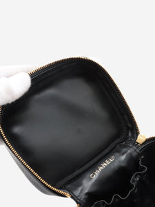 Chanel Black vintage 2000 caviar leather CC Vanity bag