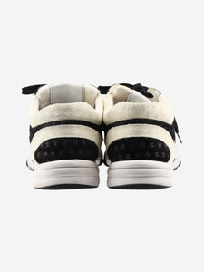 Chanel Cream and black CC suede trainers - size EU 42