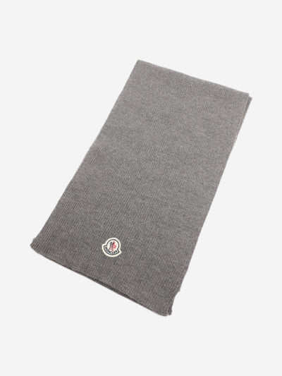 Grey logo-patch ribbed-knit scarf Scarves Moncler 