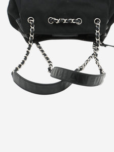 Chanel Black 2006 Chevron canvas and leather chain shoulder bag