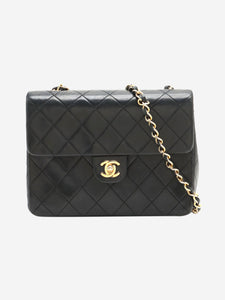 Chanel Black vintage 1989 mini lambskin Classic Single Flap bag