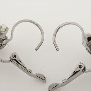 Chanel Silver Coco Mark 10A earrings