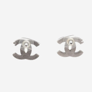 Chanel Silver and dark blue Coco Mark B12P earrings
