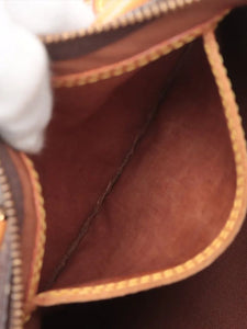 Louis Vuitton Brown vintage 1996 Monogram Speedy 25 bag