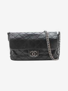 Chanel Black 2012 Matelasse lambskin chain shoulder bag