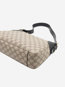 Gucci Brown GG Supreme shoulder bag