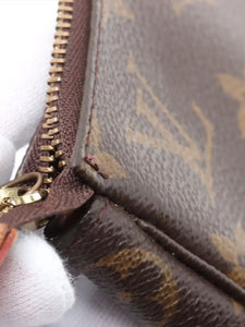 Louis Vuitton Brown vintage 2000 Monogram Pochette Accessoires bag