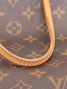 Louis Vuitton Brown 2011 Monogram Neverfull MM tote bag