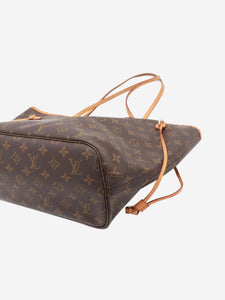 Louis Vuitton Brown 2011 Monogram Neverfull MM tote bag
