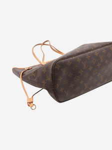 Louis Vuitton Brown 2011 Monogram Neverfull MM tote bag