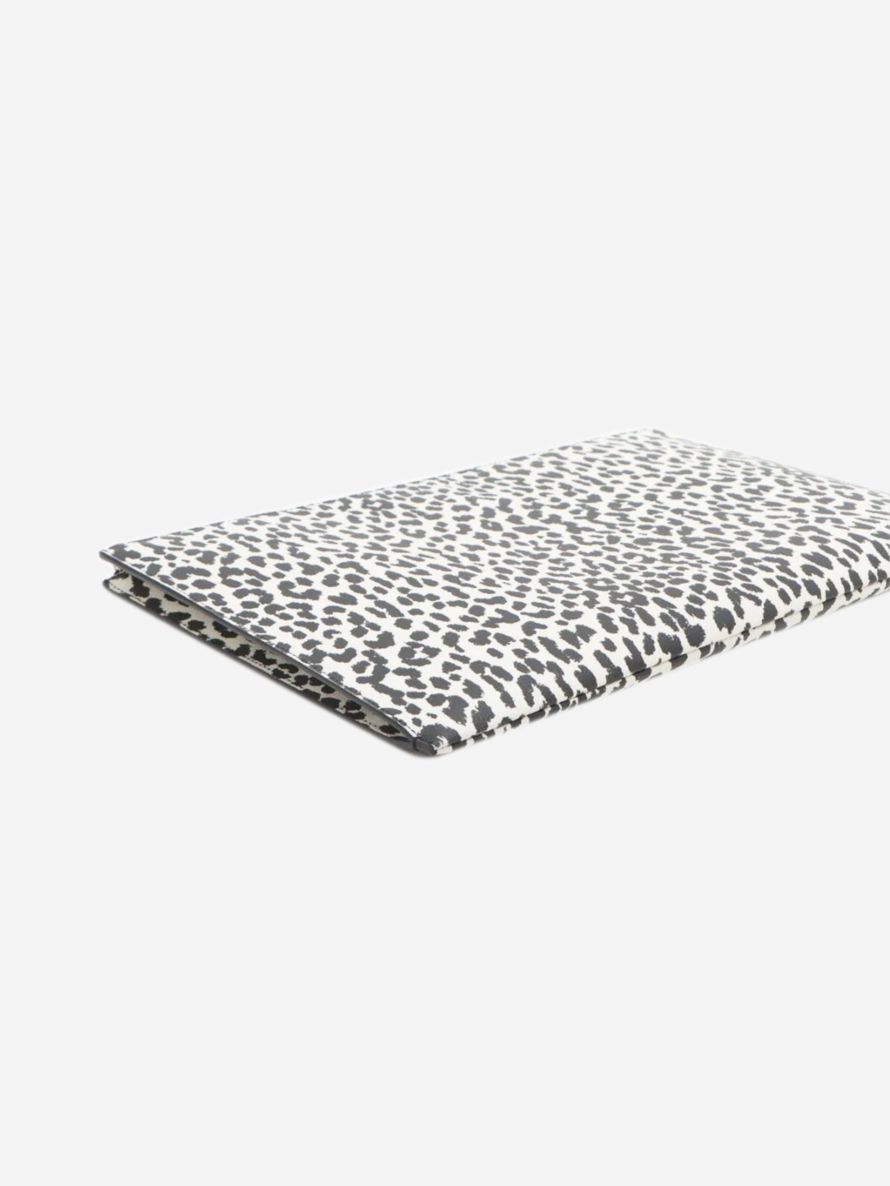 White and black leopard print leather clutch Clutch bags Saint Laurent 