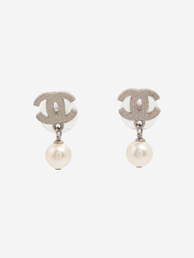 Silver Coco Mark E12V earrings Earrings Chanel 