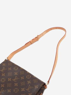 Brown vintage 2002 Monogram Musette Tango shoulder bag
