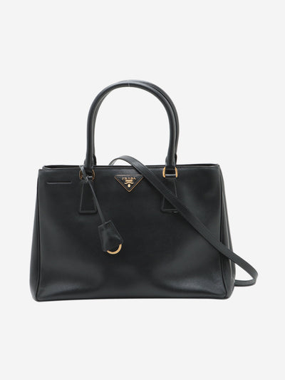 Black medium Saffiano leather Galleria bag Shoulder bags Prada 