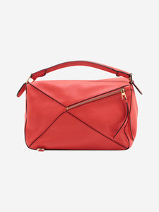 Loewe Red medium Puzzle bag